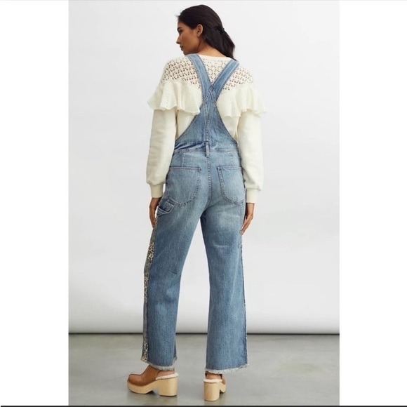 ANTHROPOLOGIE Overalls Jean Button Distressed Relaxed Fits Blue Pilcro 26 NWT - Picture 2 of 8
